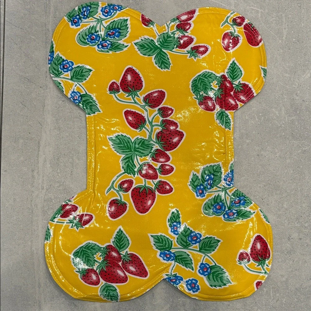 Colorful Bone-Shaped  Double sided Dog feeding mat